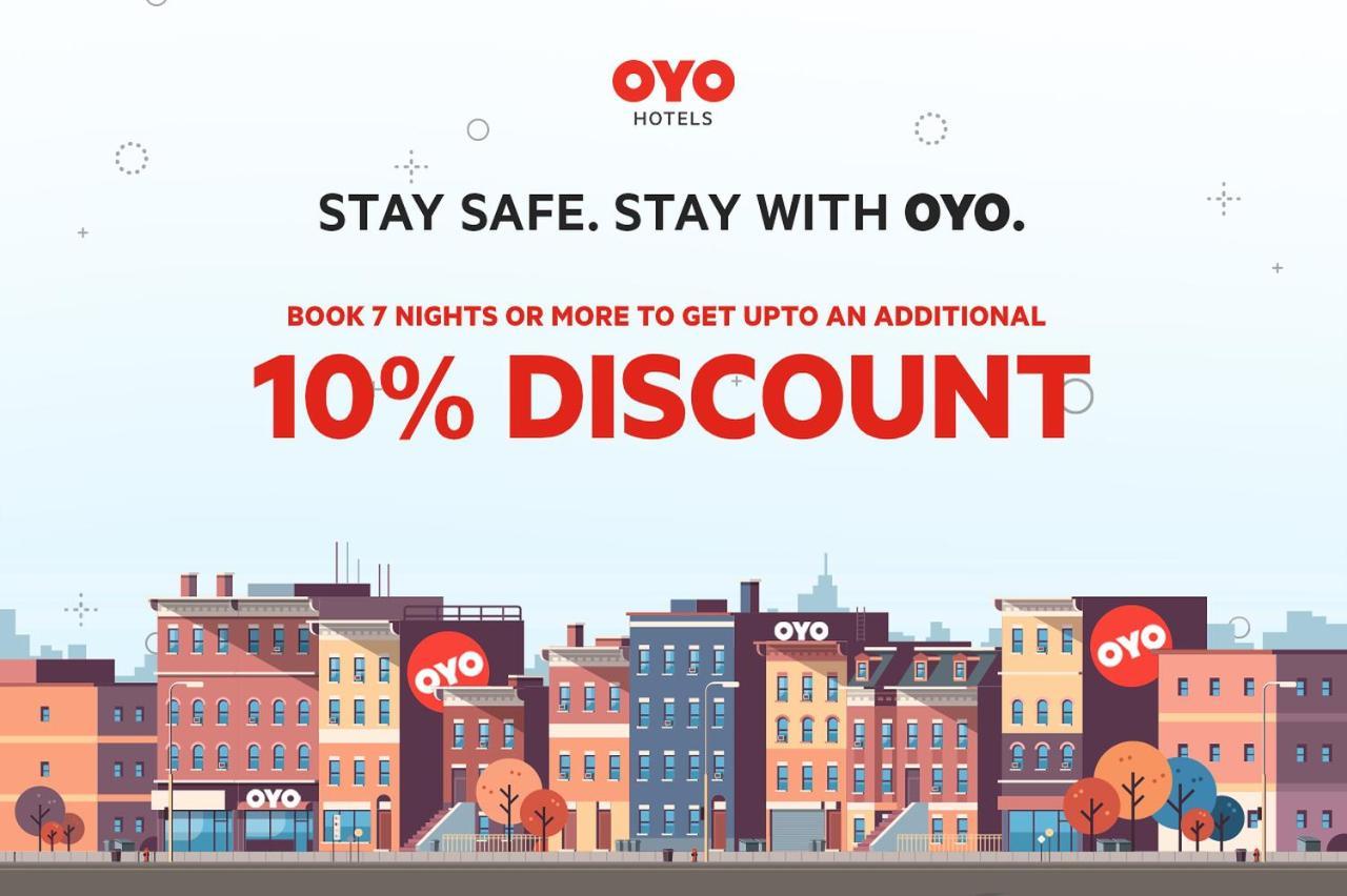 Oyo Hotel Burlington South Kültér fotó